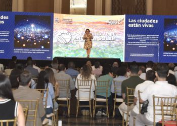 Destacan en el Foro Mundial de Energía Solar 2025 potencial de Sonora para la producción competitiva de hidrógeno verde