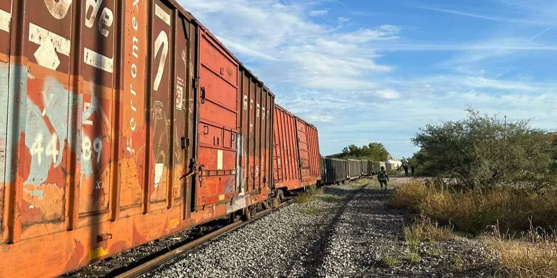 Reportan descarrilamiento de tren en Nogales