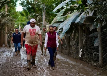 Visita Sheinbaum zonas afectadas por lluvias en Hidalgo