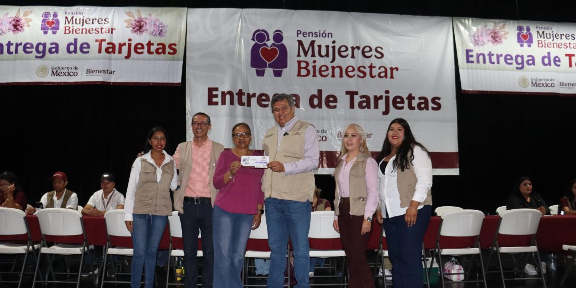 La Presidenta Claudia Sheinbaum impulsa bienestar y justicia para las mujeres de Guaymas con la entrega de la Pensión Mujeres Bienestar