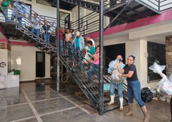 Continúa INE con la ayuda a personas afectadas por las lluvias, esta vez, en Veracruz