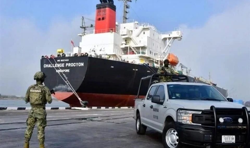 Quitan blindaje a mando huachicolero y vuelve a ser prófugo