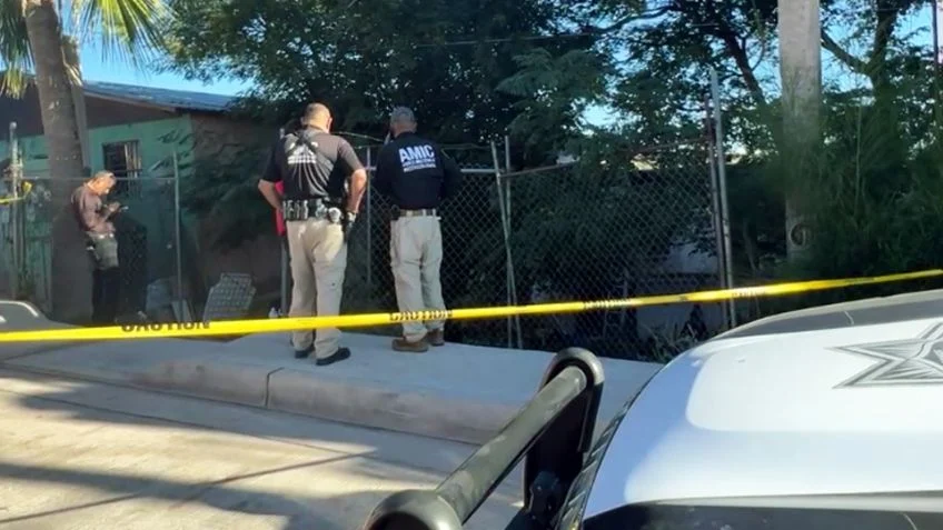 Mujer de 86 años muere atrapada en su casa durante incendio en Nogales