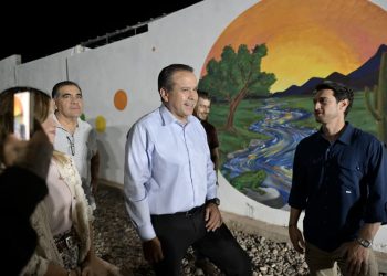 Inaugura Toño Astiazarán mural del Colectivo Sangre del Desierto en Loma Linda