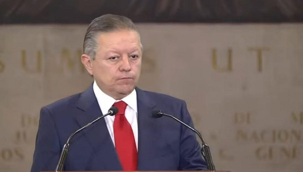 La Presidenta no avala leyes contrarias a la Constitución; transitorio en ley de amparo es confuso: Zaldívar