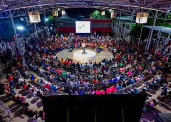 En la H los ciudadanos hacen gobierno decidiendo las obras que quieren para sus colonias: Toño Astiazarán