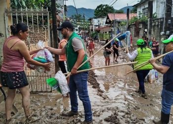 Sheinbaum estima 100 mil viviendas afectadas por lluvias en 5 estados