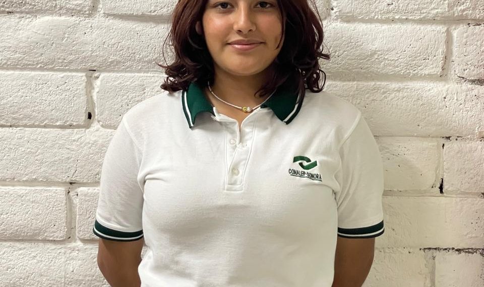 Destaca alumna de Conalep en concurso estatal de poesía “Alicia Muñoz” 2025