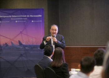Gobernador Durazo detona economía, turismo y conectividad con nueva ruta aérea Hermosillo-Mazatlán