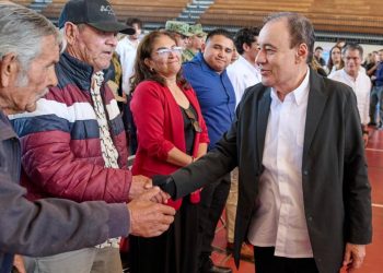 Gobernador Durazo arranca Macrocentro de Vacunación para aplicación de más de un millón de biológicos en temporada invernal
