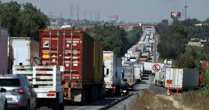 Anuncian megabloqueo de transportistas: “No salgan, no va a haber paso”