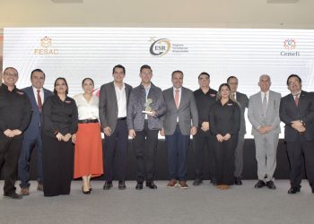 Destaca Toño Astiazarán labor de empresas galardonadas por su trabajo a favor de comunidad