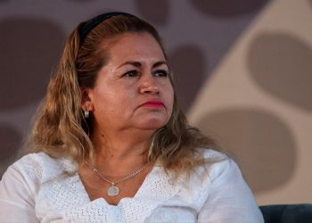 Ceci Flores convoca frente nacional tras el asesinato de Carlos Manzo