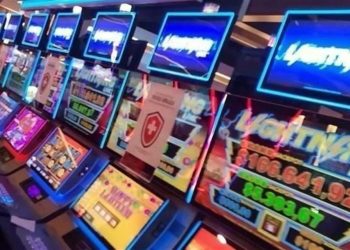 Cierran casinos por lavado; dos son de Grupo Salinas