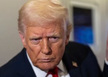 Pide Trump considerar cerrado espacio aéreo de Venezuela