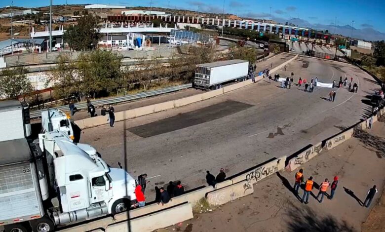 Agricultores suspenden bloqueos en Nogales por festejo en EU