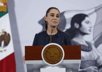 Sheinbaum anuncia consulta nacional para rediseñar la carrera magisterial