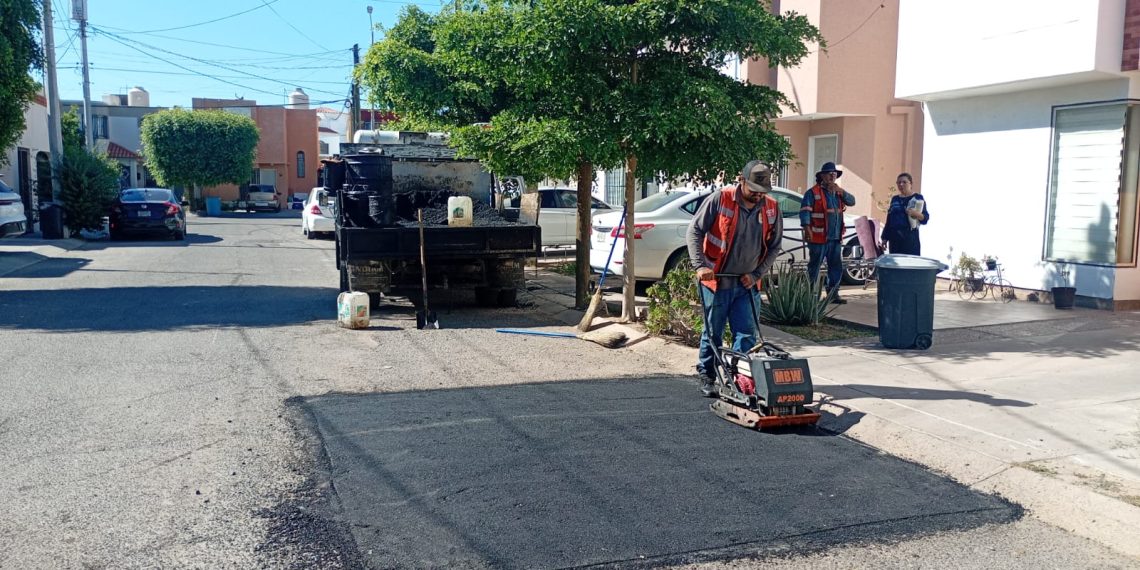 Trabajarán cuadrillas de bacheo en colonias del Norte y Sur de la ciudad