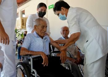 Invita Secretaría de Salud a reforzar la vacunación contra el Covid-19 en esta temporada invernal