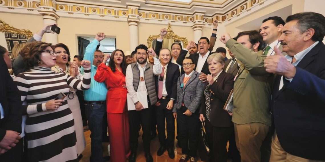 Después de 18 años, Durazo concreta el acuerdo que hace justicia al Río Sonora y a Cananea