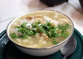 Llama Isssteson a evitar el exceso de alimentos en diciembre