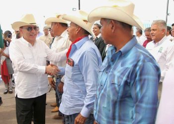 Gobernador Durazo y Presidenta Sheinbaum fortalecen conectividad y desarrollo regional con Caminos Artesanales en comunidades indígenas