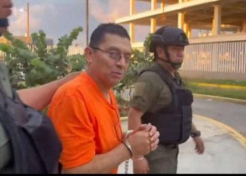 Fiscalía de Veracruz retira cargo de ‘terrorismo’ a Rafael León; estará en prisión domiciliaria