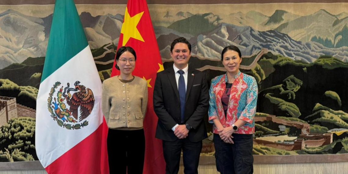 Fortalece Instituto de Becas cooperación en materia de movilidad estudiantil internacional