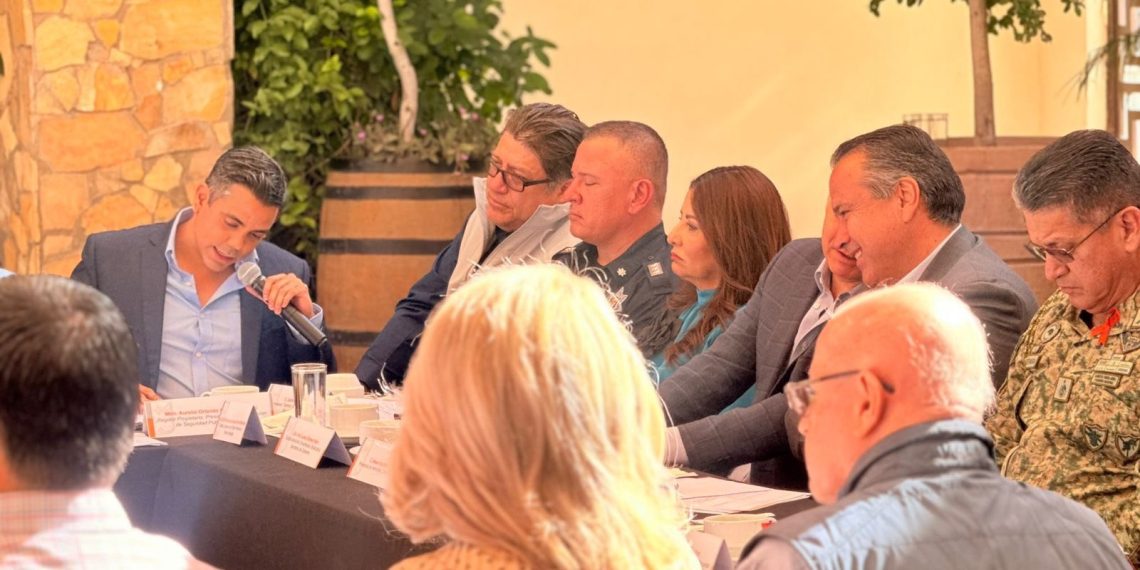 Regidor Aurelio Cuevas participa en Tercera Sesión del Sistema de Seguridad Pública, Paz y Justicia de Hermosillo