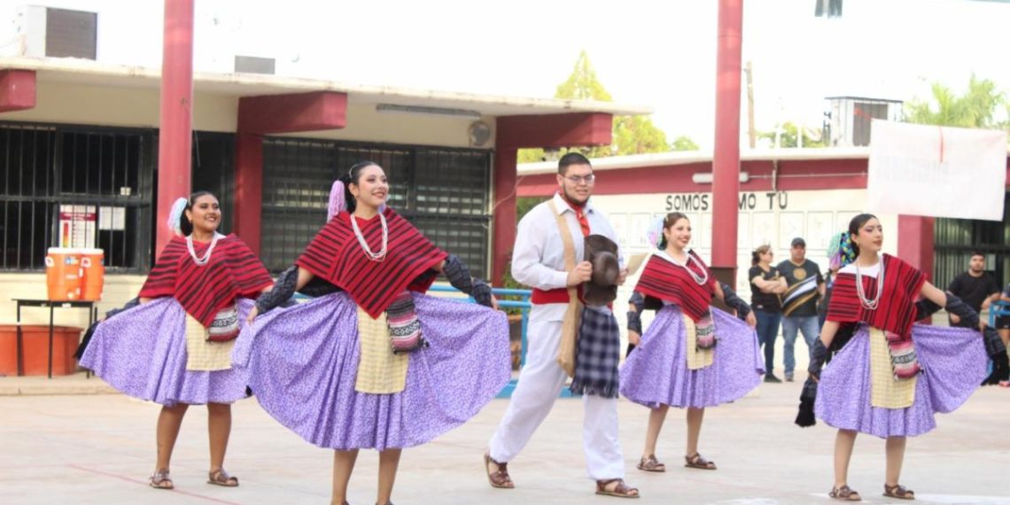 Participan futuros docentes en Jornada de Eventos Deportivos y Culturales 2025: Creson