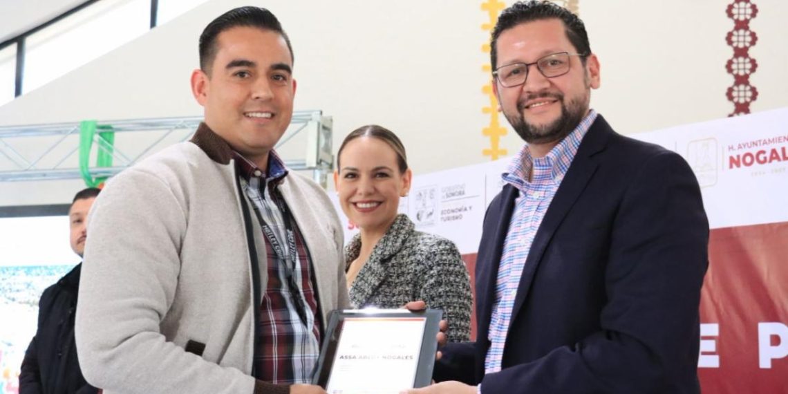 Gobierno de Sonora fortalece la vinculación con programa para jóvenes universitarios en Nogales