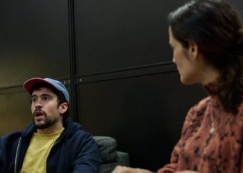 Bad Bunny y Julieta Venegas interpretan “Lento”, “Lo Siento BB:/” y “Ojitos Lindos” en el Estadio GNP