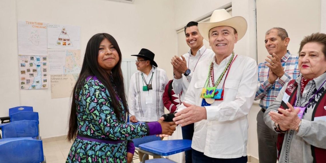 Gobernador Durazo, titular del INPI y autoridades tradicionales Seris consolidan avances del Plan de Justicia con nueva infraestructura educativa en Punta Chueca