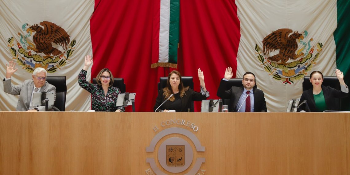 Instala Congreso de Sonora Mesa Directiva de la Diputación Permanente