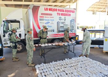 Asegura Ejército Mexicano más de 300 kilos de sustancias ilícitas en Querobabi