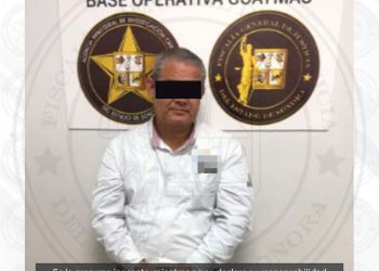 Al bote por enviar corona fúnebre a su pareja en Guaymas