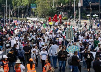 Nueva Marcha de la Generación Z reúne 300 personas