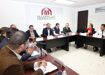 Avala Junta Directiva de Isssteson designación de Héctor Manuel Esparza Ledezma como director general