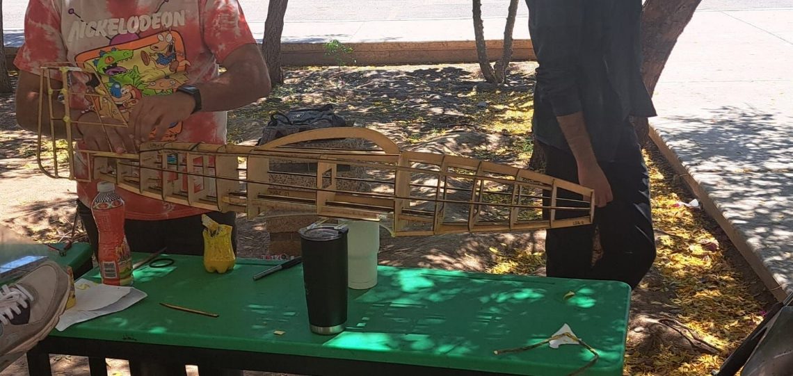 Gobierno de Sonora fomenta el aprendizaje de aerodinámica con Club de Aeromodelismo: UTHermosillo