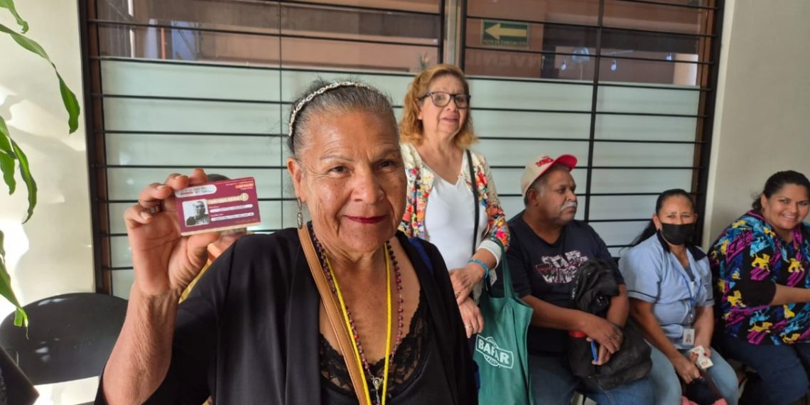 Centros de Atención a Usuarios del Transporte y Unidades Móviles credencializan a más de 54 mil personas en Hermosillo: IMTES