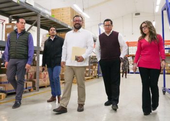 Supervisan autoridades de Salud abasto de medicamentos y mejoras operativas en Isssteson