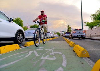 Refuerza Toño Astiazarán seguridad vial con 975 confibicis instaladas