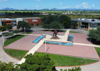Desarrolla Itesca proyecto de Vinata Escuela para preservar la tradición del bacanora
