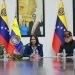 Delcy Rodríguez asume presidencia de Venezuela; Trump la amenaza