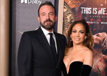 Jennifer López y Ben Affleck retiran del mercado su casa de 68 millones de dólares