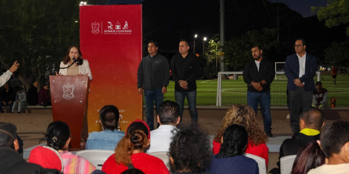 Entrega alcaldesa Karla Córdova González trabajos de rehabilitación de campos deportivos en Guaymas Norte