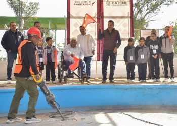 Lamarque impulsa recreación y bienestar social con construcción de chapoteadero