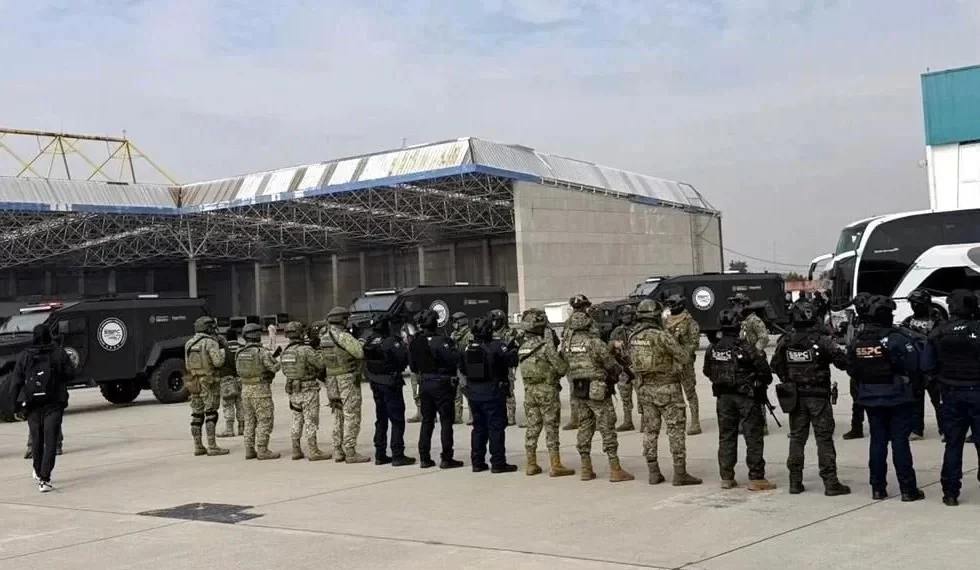 Entrega México a EU a 37 operadores criminales