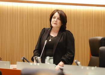 Costo de revalidación 2026 prevé incrementos de un 3.7%, hasta un 42% en Sonora: diputada Gabriela Félix