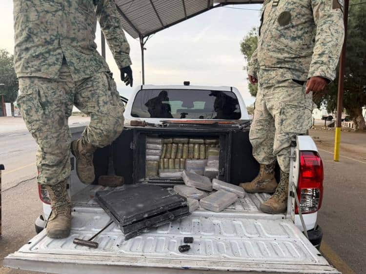 Hallan cargamento de cocaína en camioneta de seguridad privada, en SLRC
